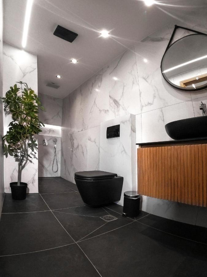 Berries Luxury Apartments Nea Moudania Exterior foto