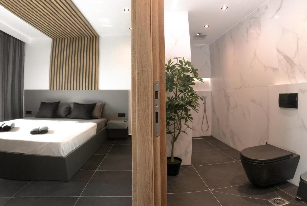 Berries Luxury Apartments Nea Moudania Exterior foto